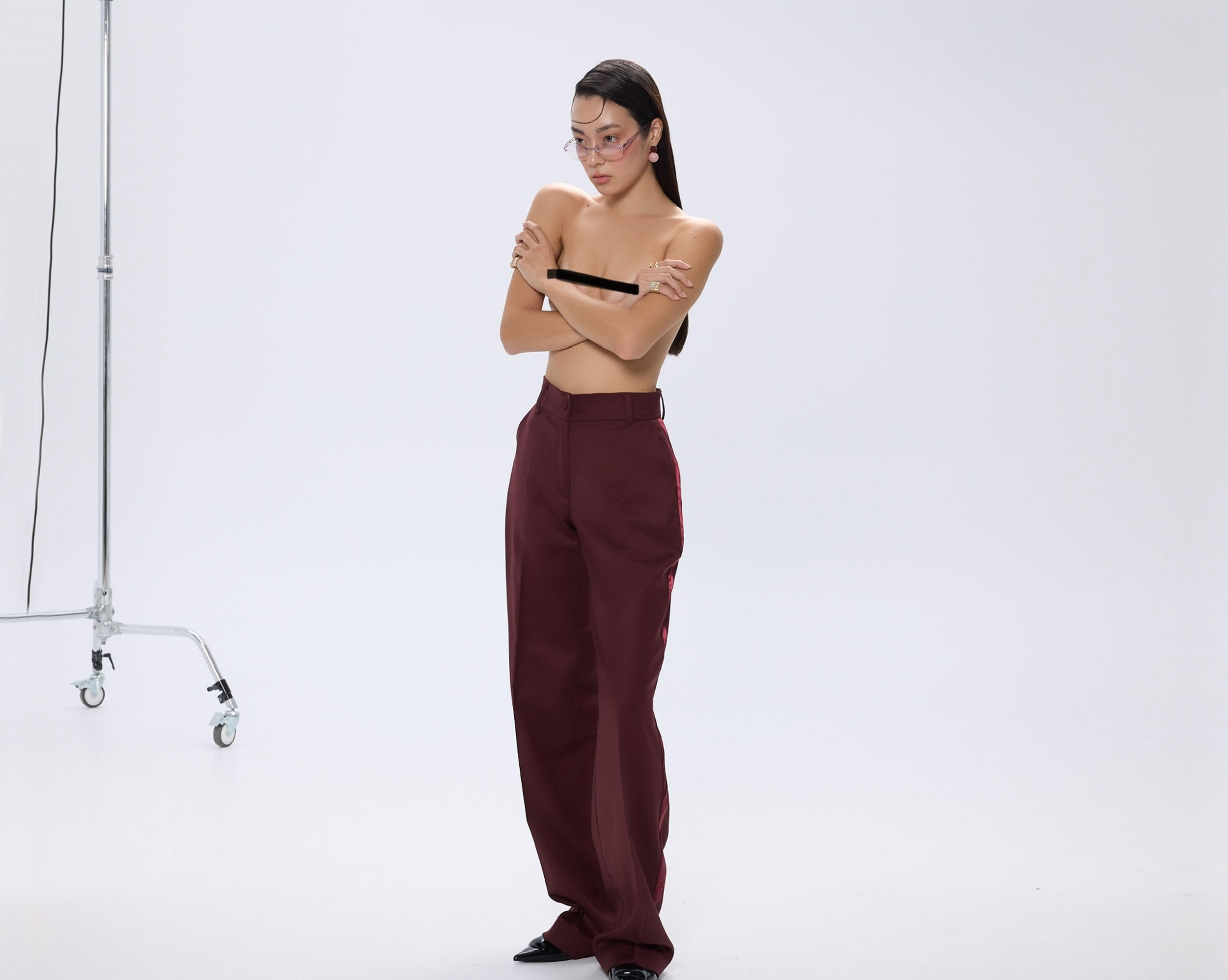 BURGUNDY TROUSERS