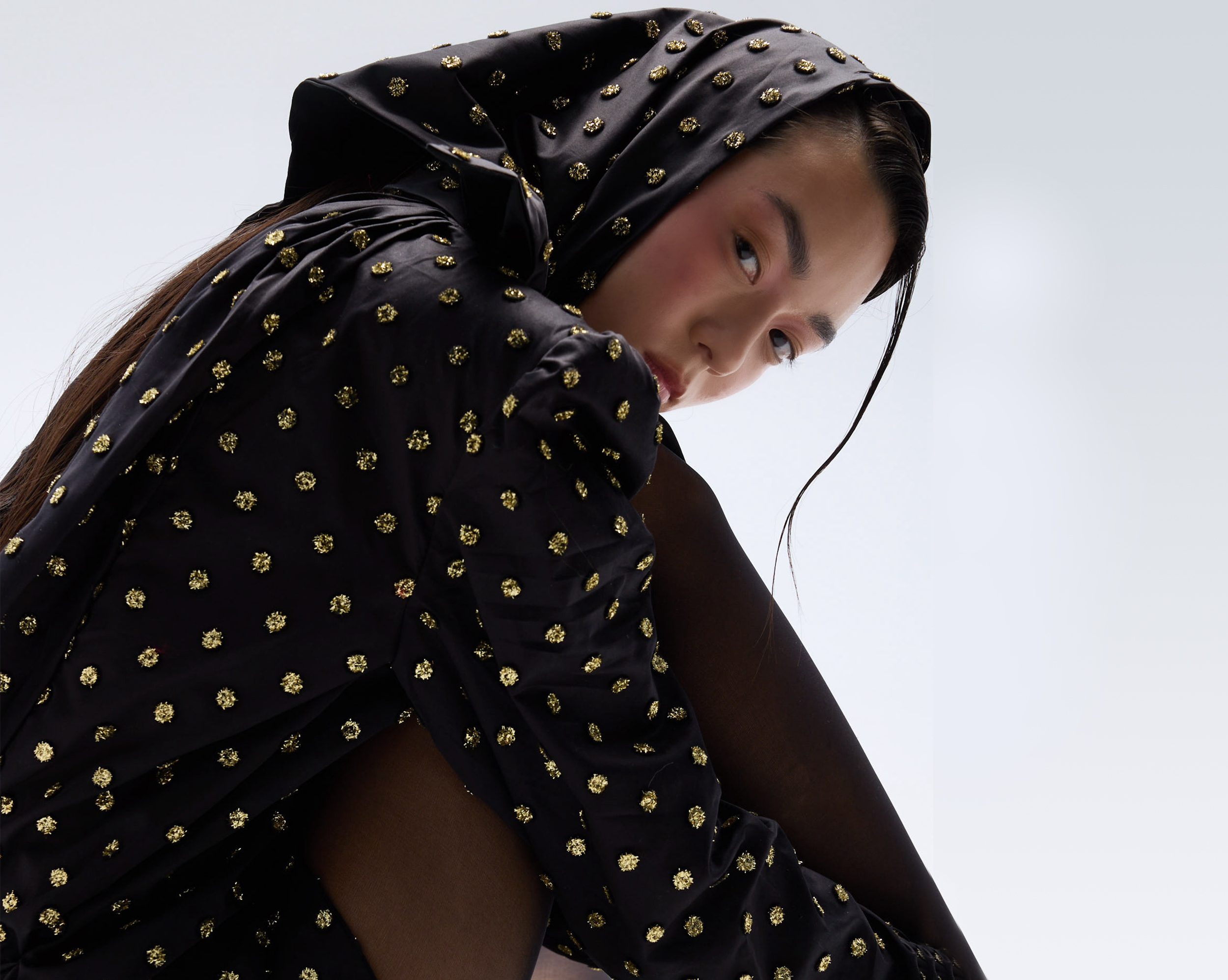 GOLDEN DOTS SCARF